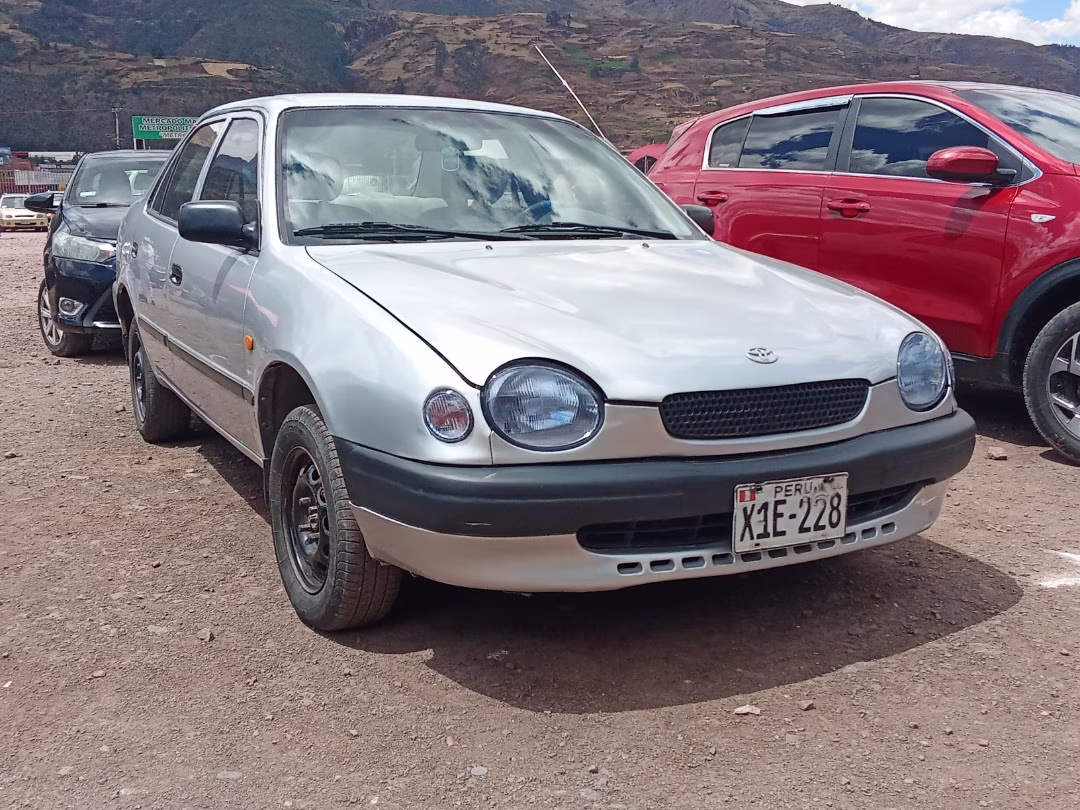 TOYOTA COROLLA 1999 — foto 3