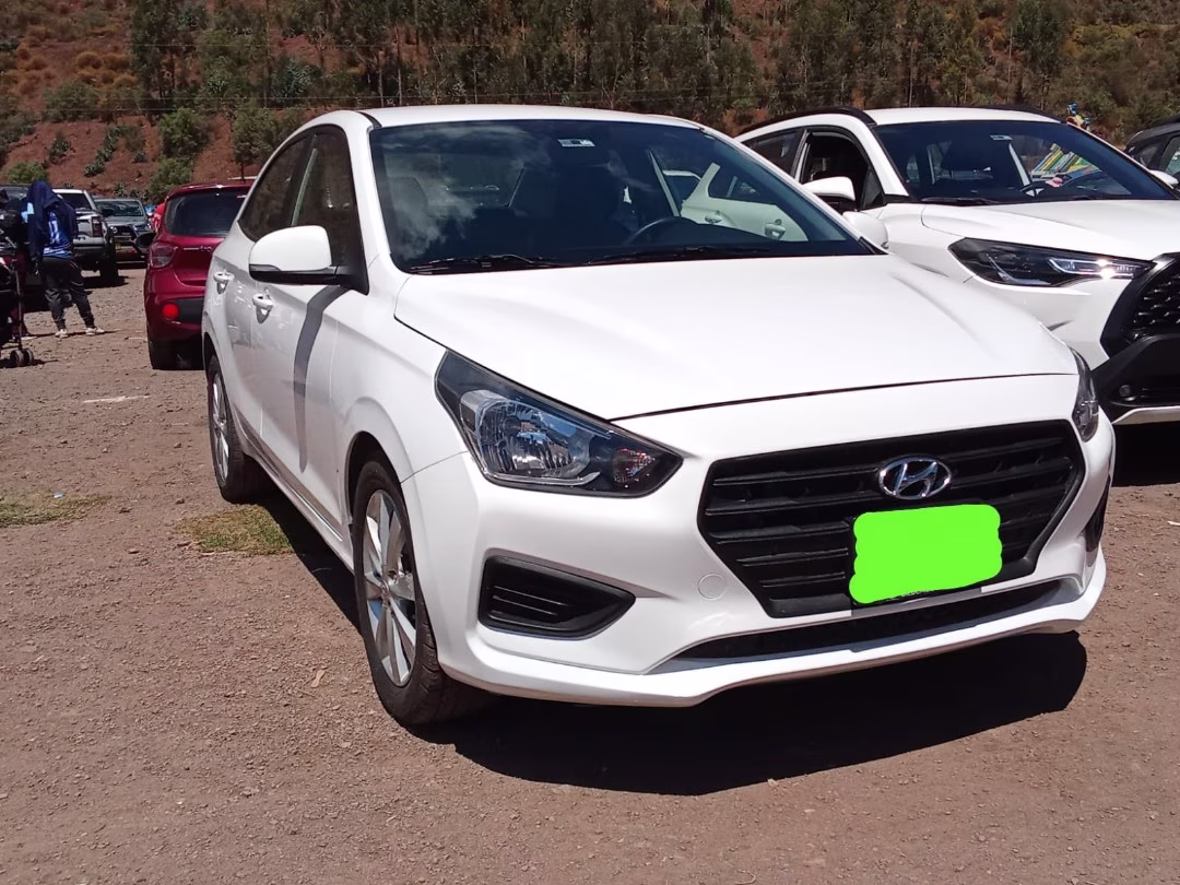 HYUNDAI VERNA 2022 — foto 3