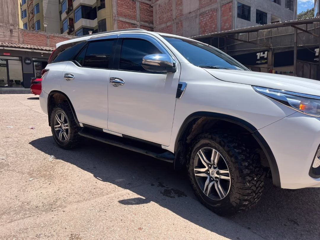 TOYOTA FORTUNER 2017 MOD 2017 — foto 2