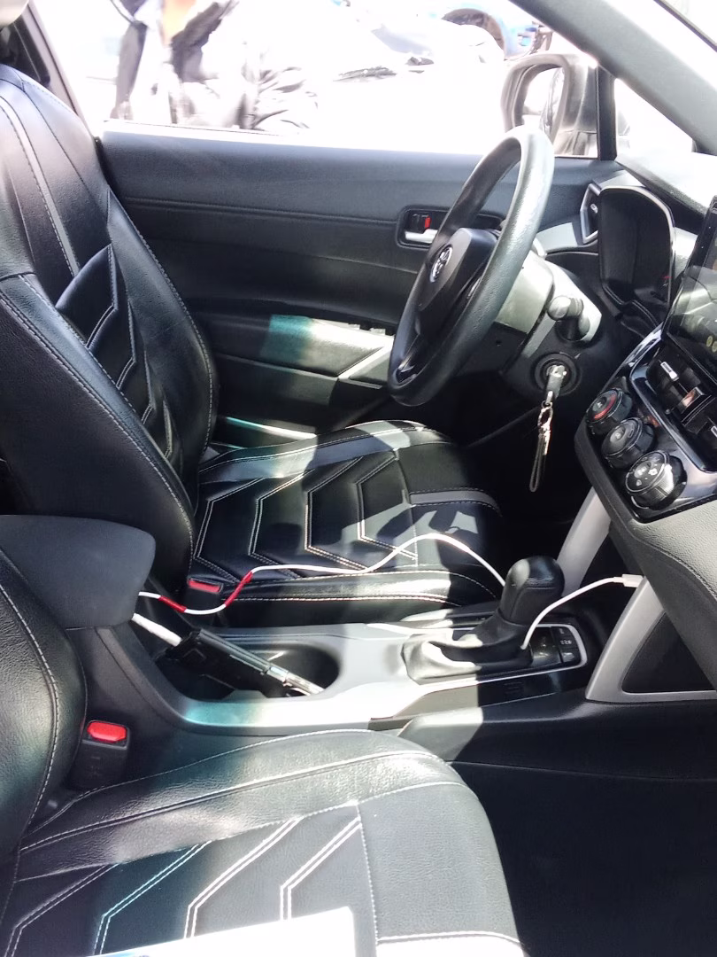 TOYOTA CROSS 2024 — foto 6
