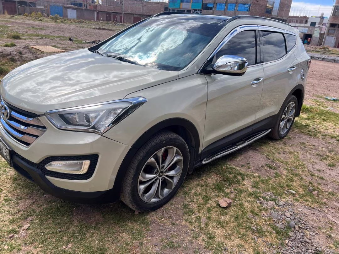 HYUNDAI SANTA FE 2013 — foto 2