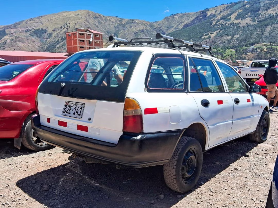 MITSUBISHI LIBERO 2001 — foto 4