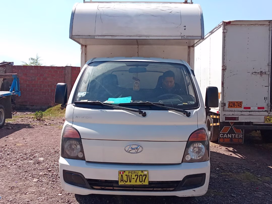 HYUNDAI H - 100 2015 MOD 2016 — foto 2
