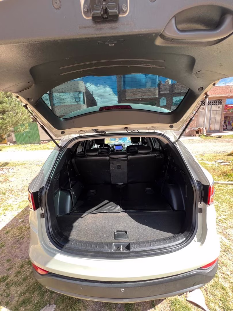 HYUNDAI SANTA FE 2013 — foto 6