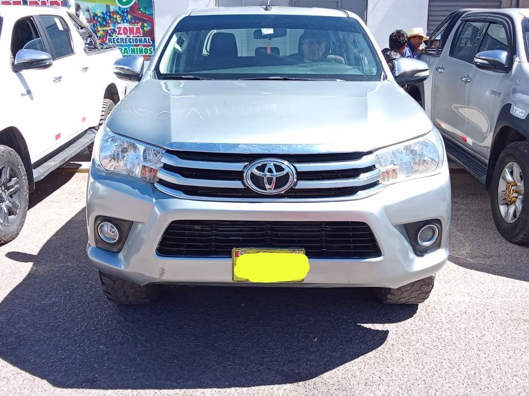 TOYOTA HILUX SRV 4X4 2018 — foto 2