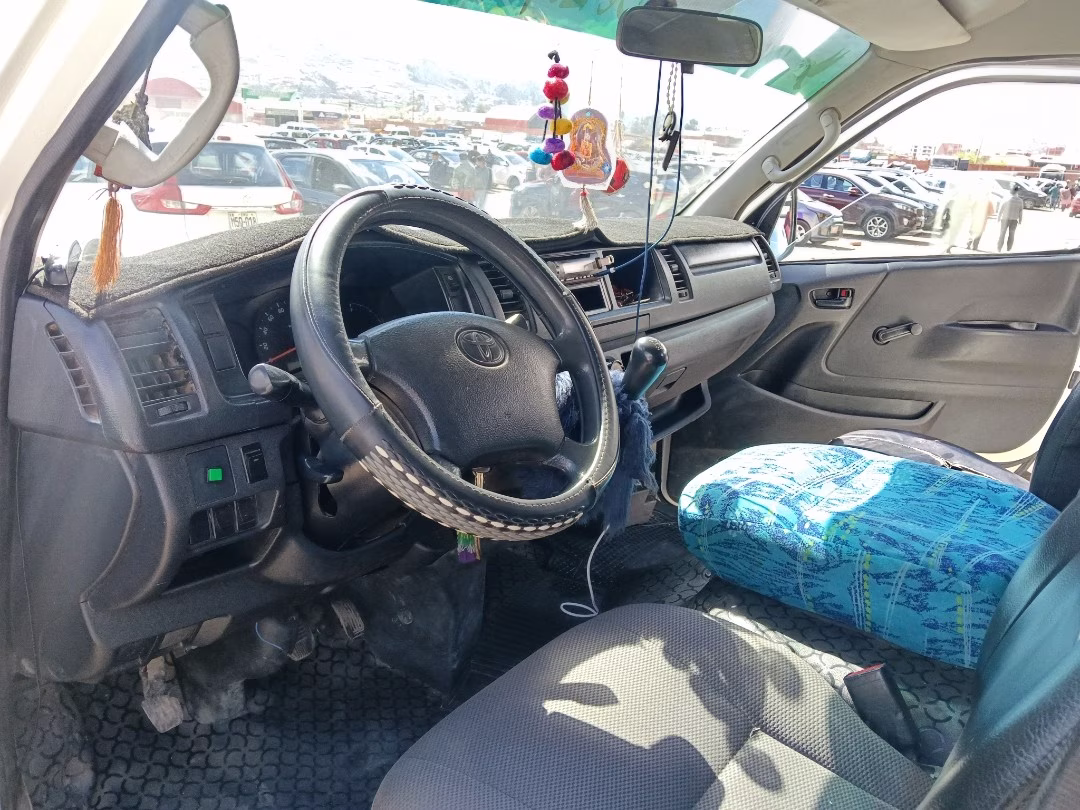 TOYOTA HIACE 2017 MOD 2018 — foto 3