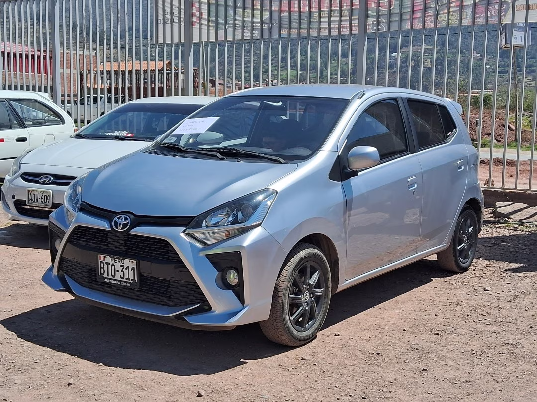 TOYOTA AGYA MOD 2021 — foto 2