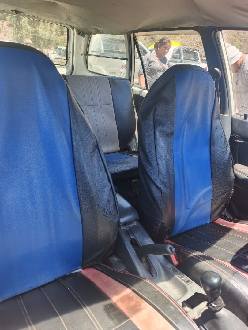 TOYOTA  COROLLA  2002 — foto 4