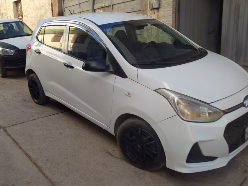 HYUNDAI I10 2016 MOD 2017 — foto 1