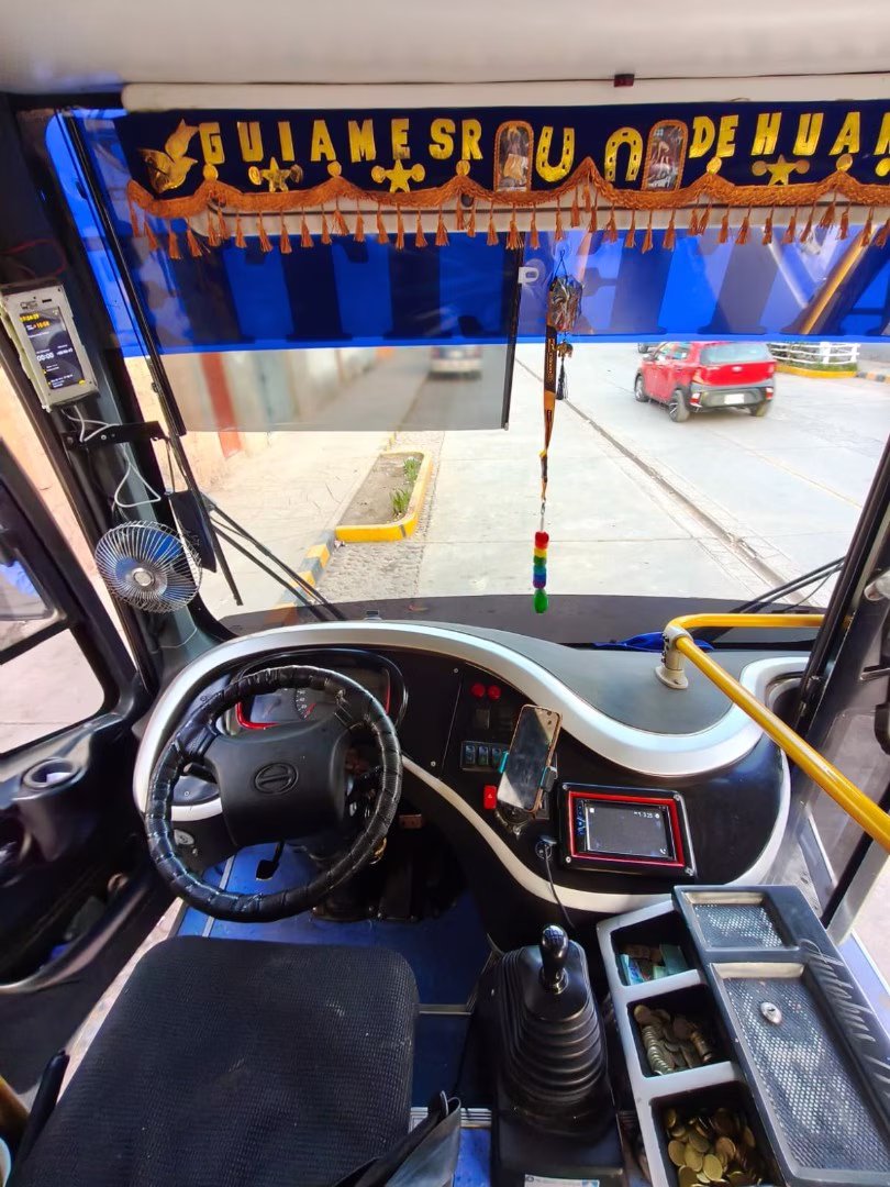 HINO 300 GB BUS 2020 — foto 5