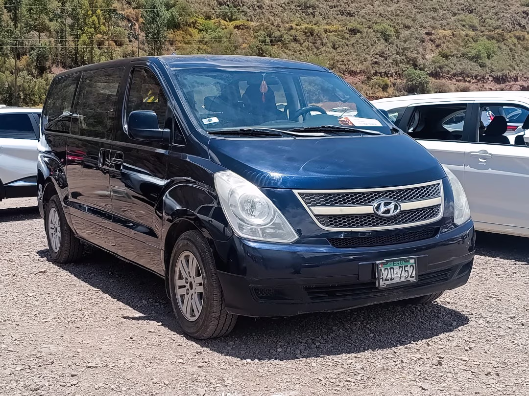 HYUNDAI H1 2010 — foto 2