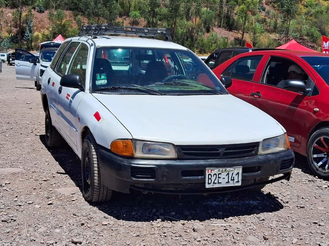 MITSUBISHI LIBERO 2001 — foto 3