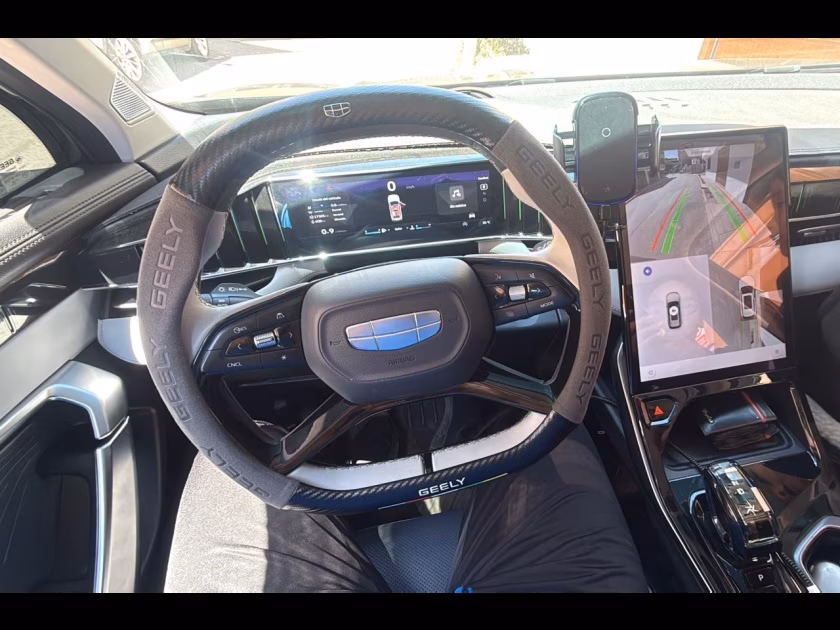 GEELY STARRAY 200 TOPE GAMA 2025 MOD 2026 — foto 2