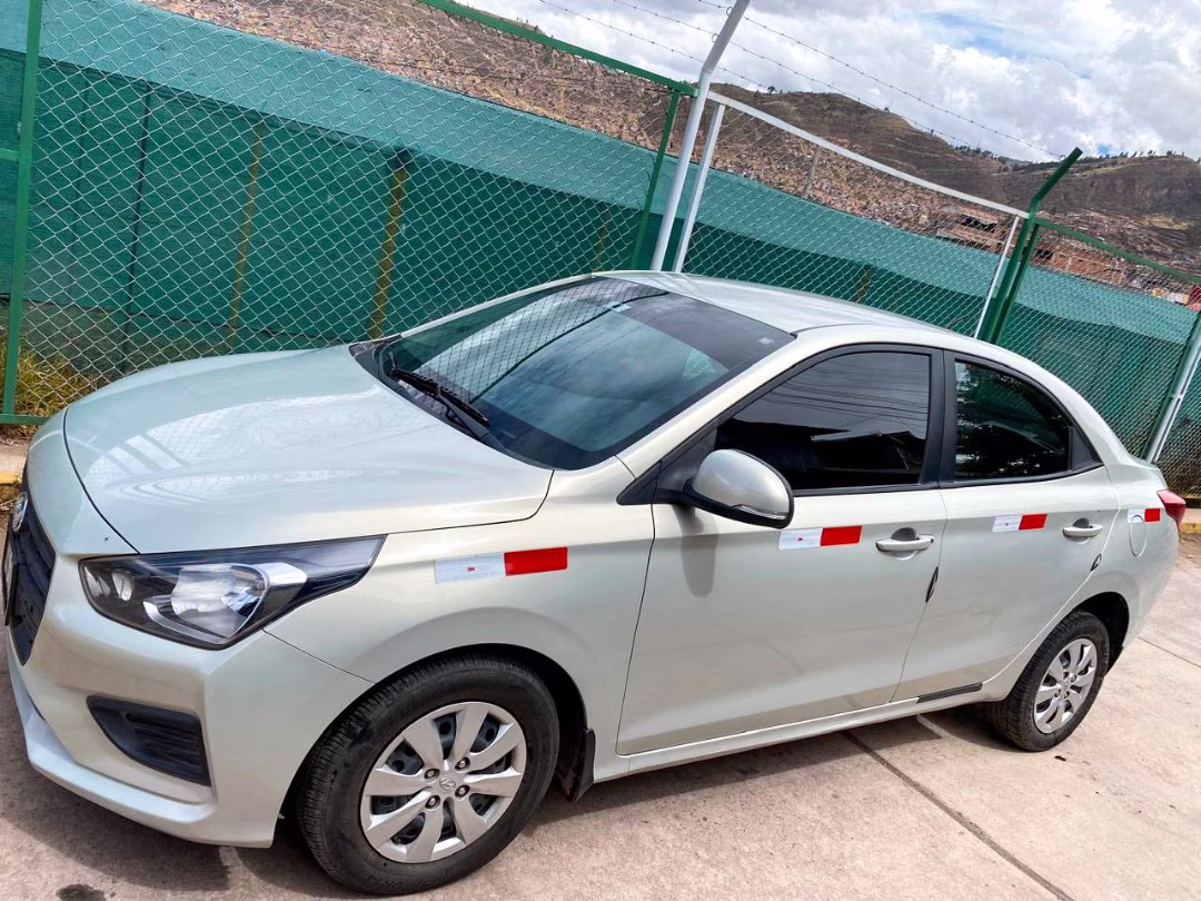 HYUNDAI VERNA 2020 — foto 1