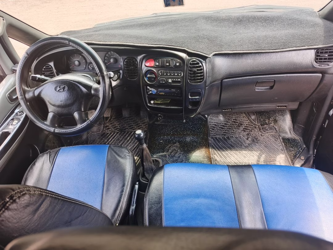 HYUNDAI H1 2006 — foto 4