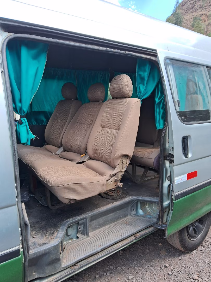 TOYOTA HIACE 1999 MOD 1999 — foto 5
