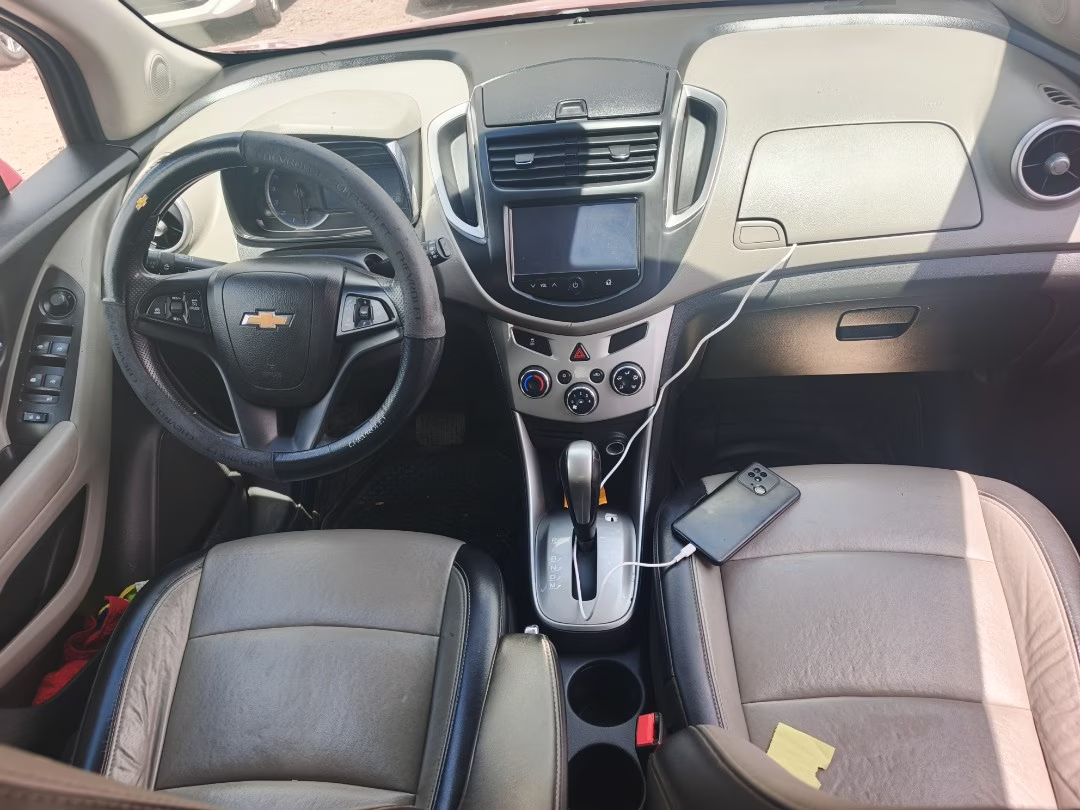 CHEVROLET TRACKER 4X4 2015 — foto 4