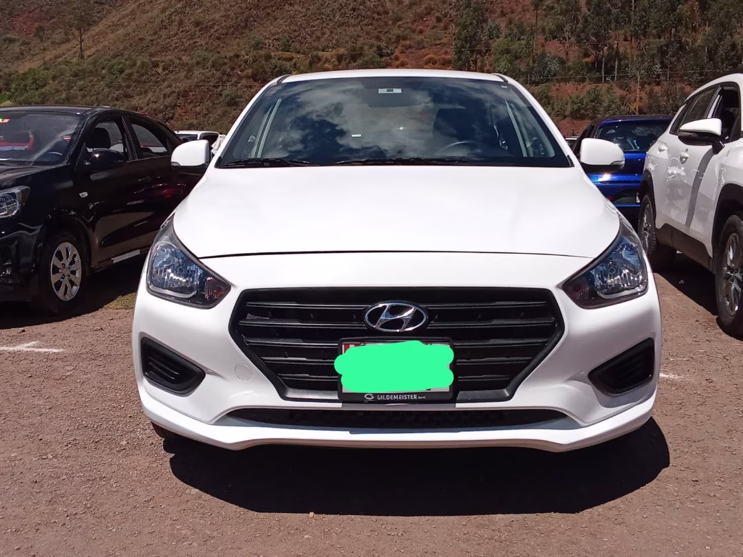 HYUNDAI VERNA 2022 — foto 2