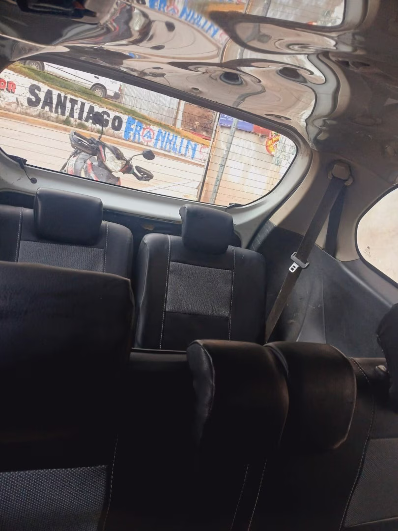 TOYOTA AVANZA 2016 — foto 8