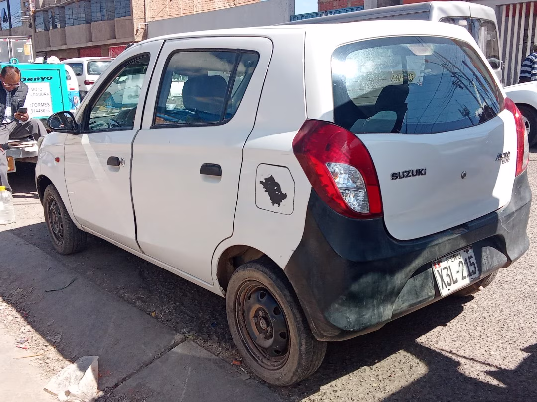 SUZUKI ALTO 2015 MOD 2016 — foto 4