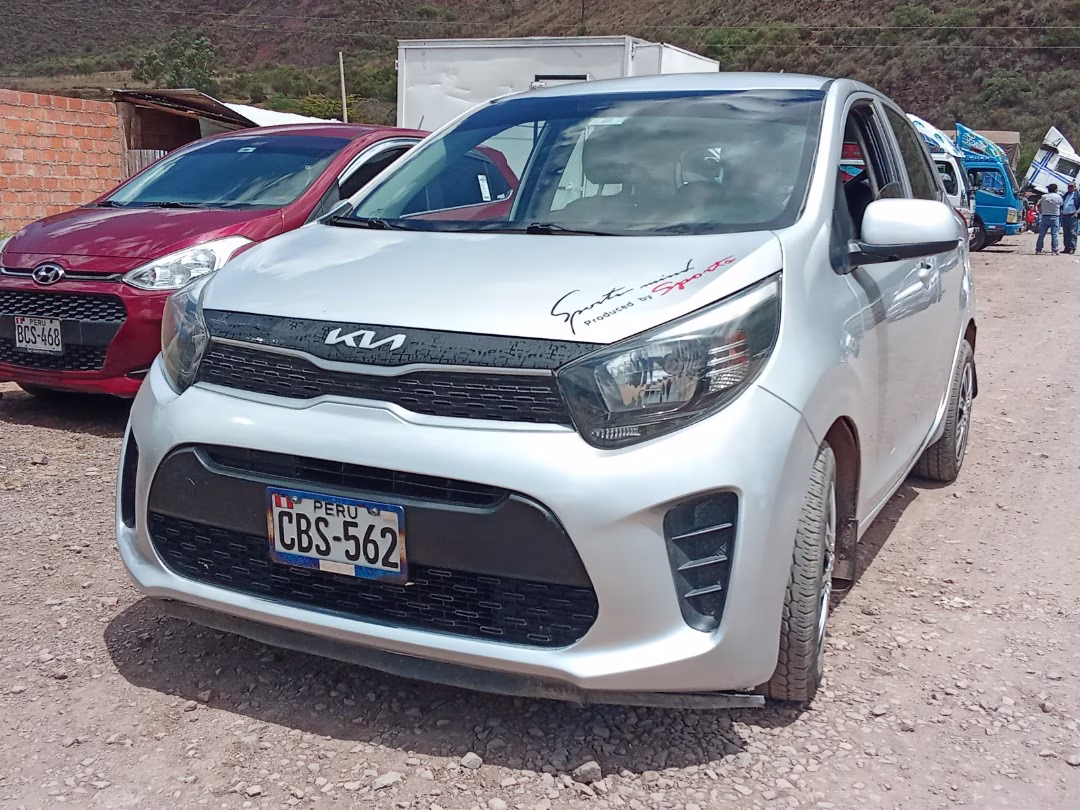 KIA PICANTO 2023 — foto 3
