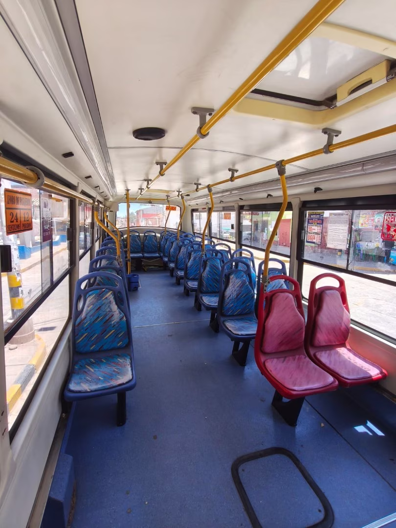 HINO 300 GB BUS 2020 — foto 4