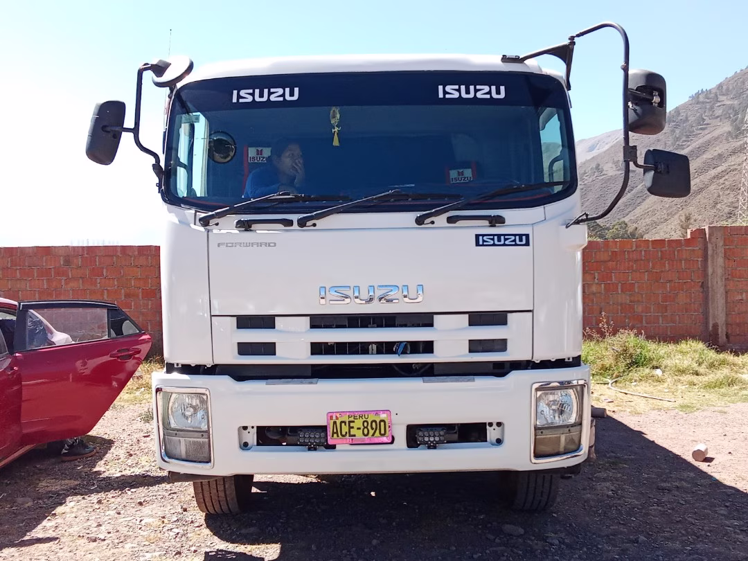 ISUZU FTR34SL 2014 — foto 2