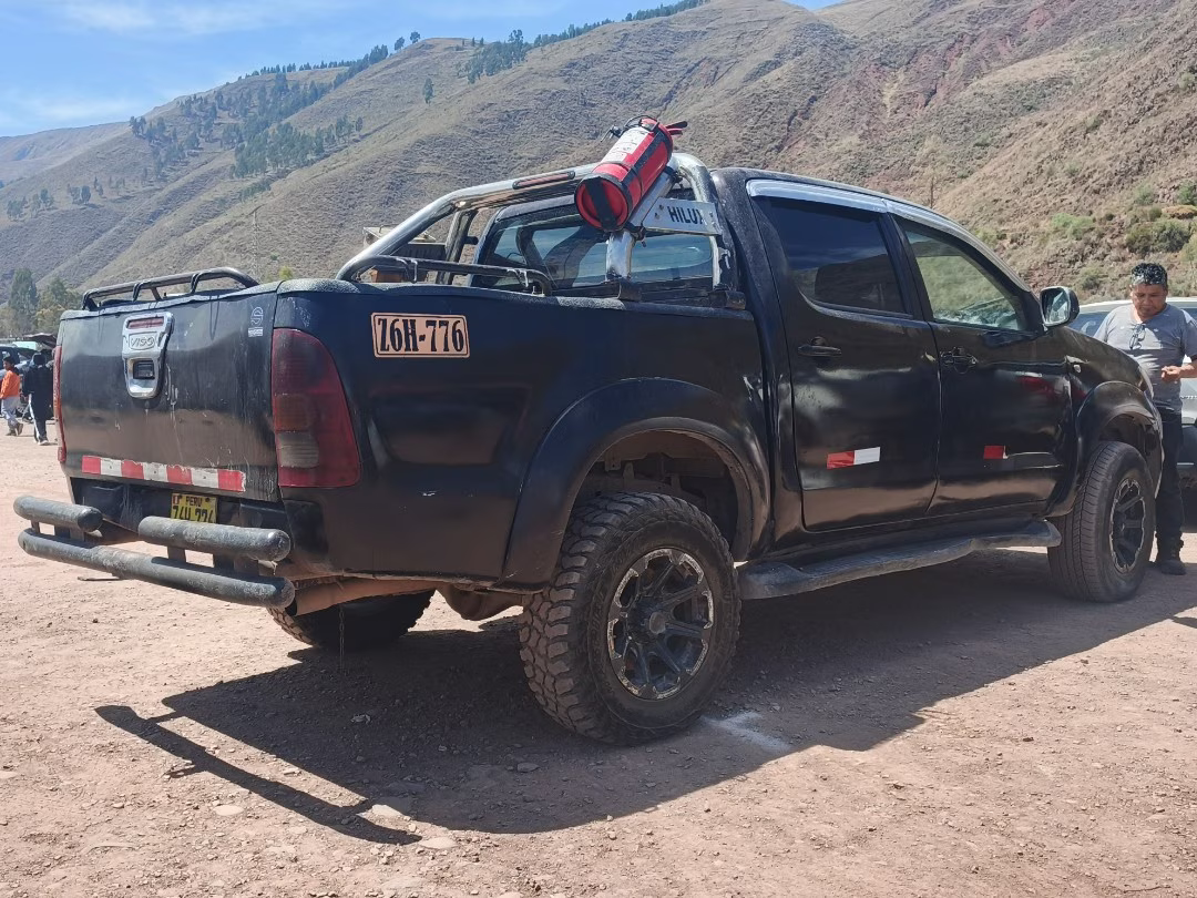TOYOTA HILUX VIGO  4X4 2005 — foto 2