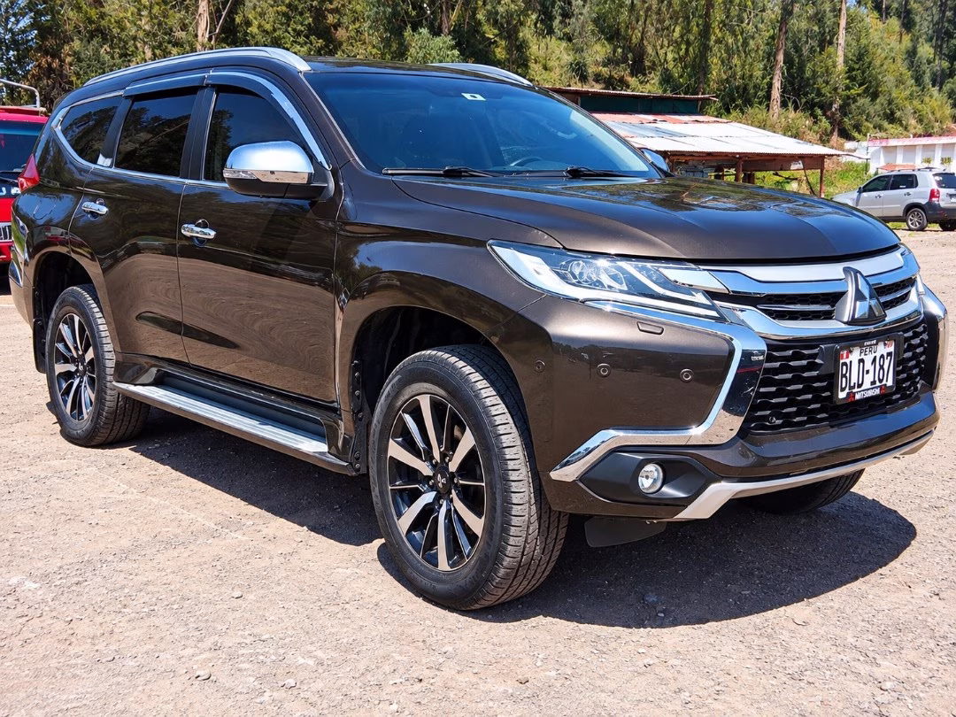 MITSUBISHI MONTERO SPORT FULL 2018 — foto 4
