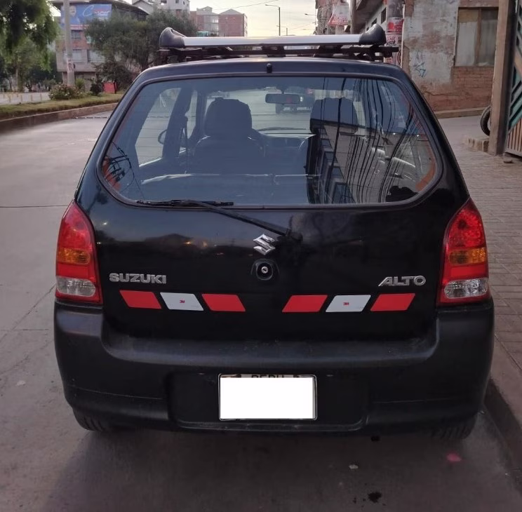 SUZUKI ALTO 2013 — foto 2