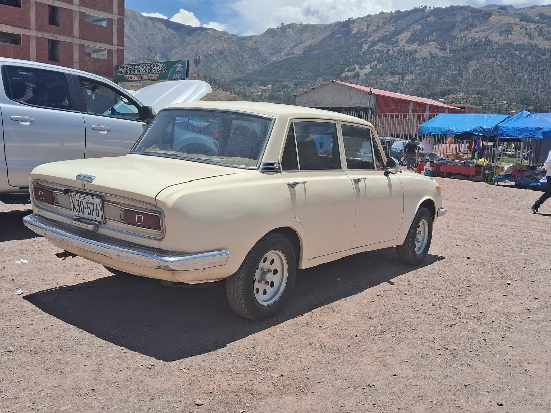 TOYOTA CORONA DE COLECCIÓN MOD 1970 — foto 4