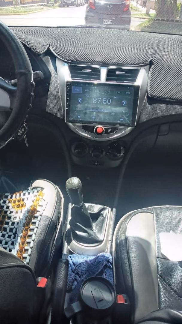 HYUNDAI ACCENT 2020 — foto 2
