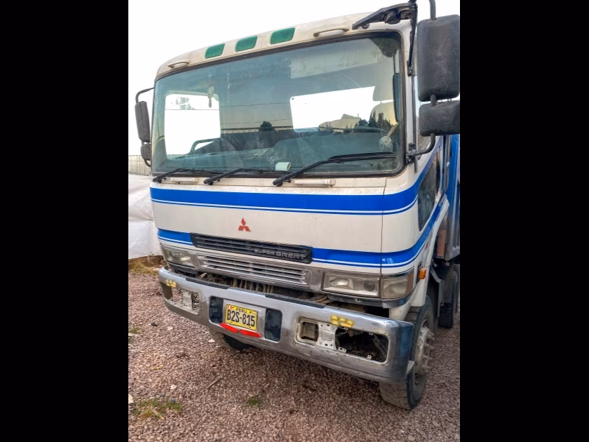MITSUBISHI FUSO SUPER GREAT 1998 — foto 6