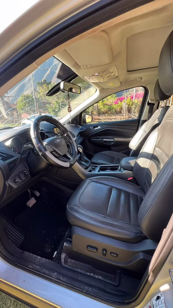 FORD ESCAPE 4X4 2019 — foto 3