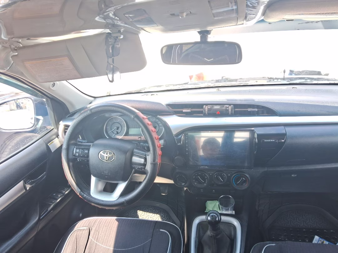 TOYOTA HILUX  2021 MOD 2021 — foto 6