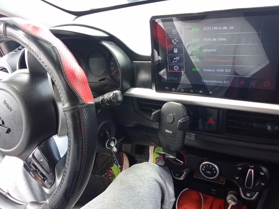 KIA PICANTO 2023 — foto 5