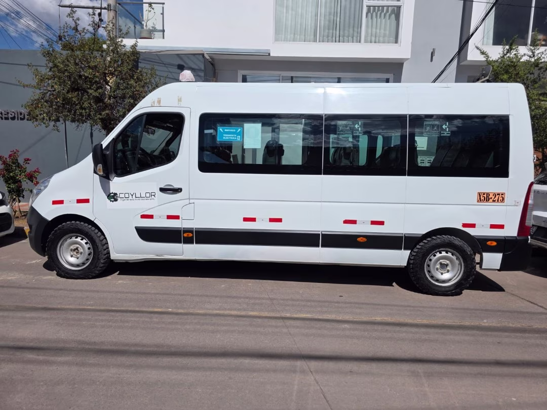 RENAULT MASTER 2021 — foto 1