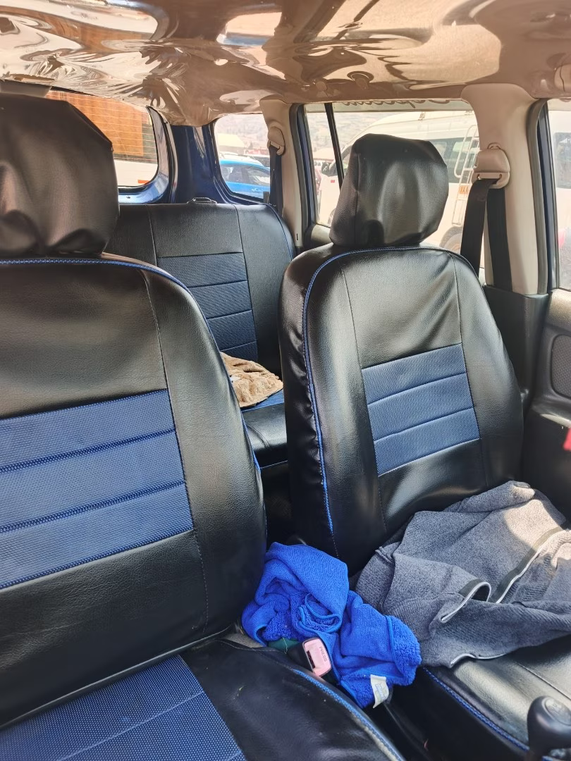 TOYOTA SUCCEED 2009 — foto 5