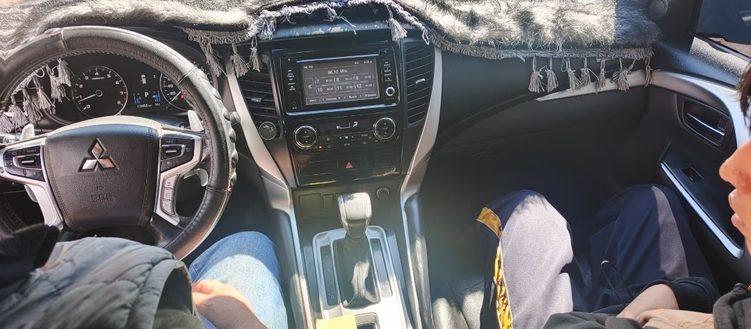 MITSUBISHI MONTERO SPORT 2018 — foto 4