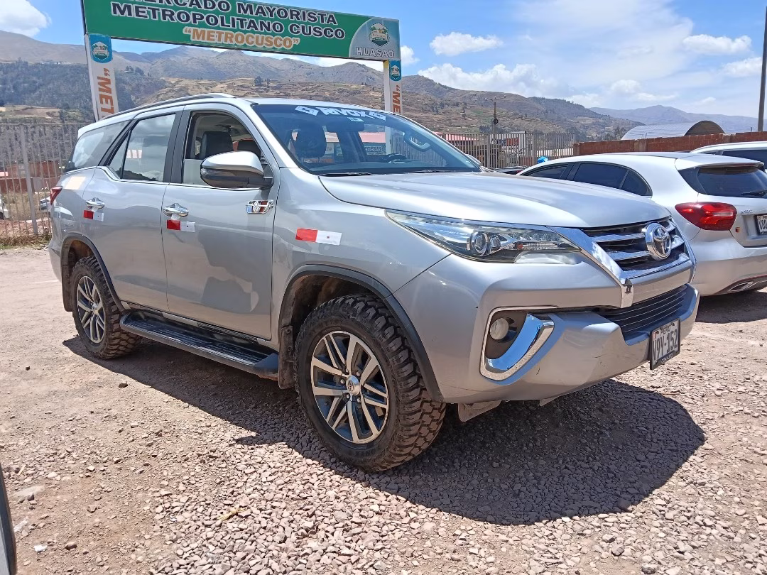 TOYOTA FORTUNER 2020 MOD 2020 — foto 1
