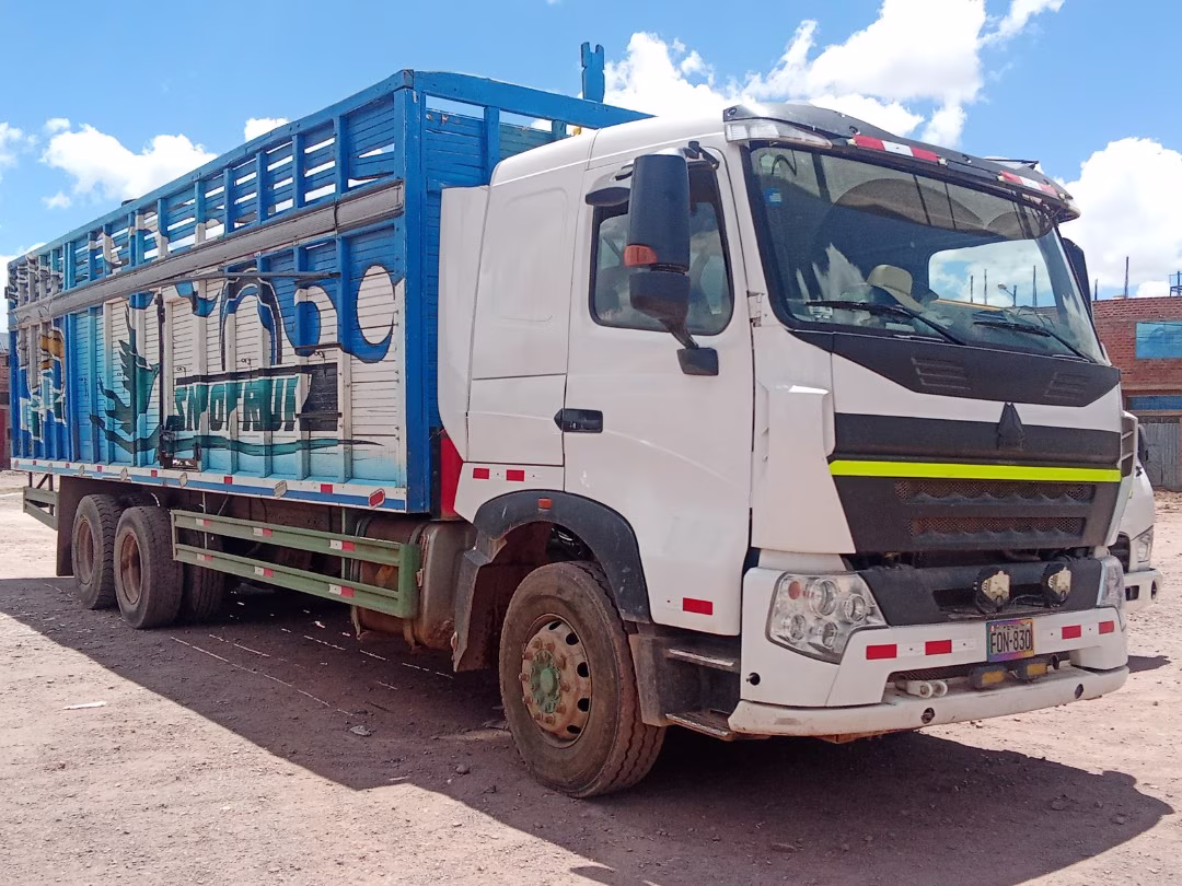 HOWO A7 SINOTRUK 2011 — foto 5