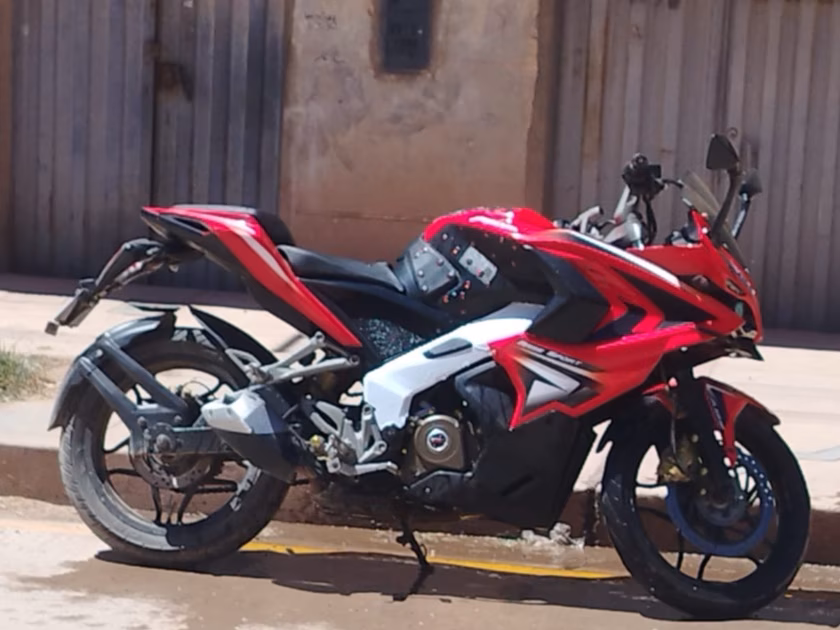 PULSAR RS200 — foto 3