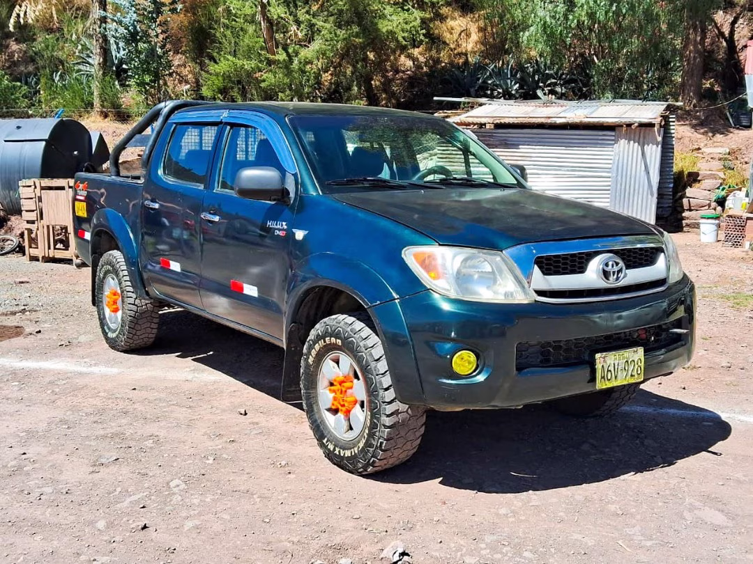 TOYOTA HILUX 2KD 4X4 2007 — foto 2