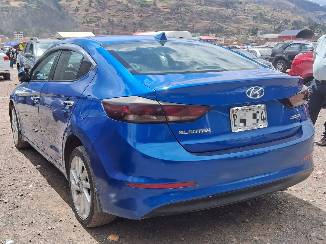 HYUNDAI ELANTRA SPORT 2017 — foto 4