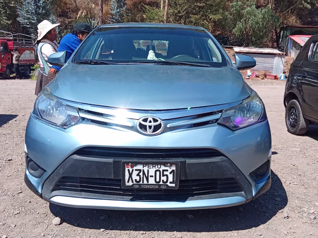 TOYOTA YARIS ENVIDIA 2016 — foto 2