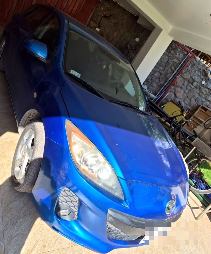 MAZDA M3 MOD 2012 — foto 5