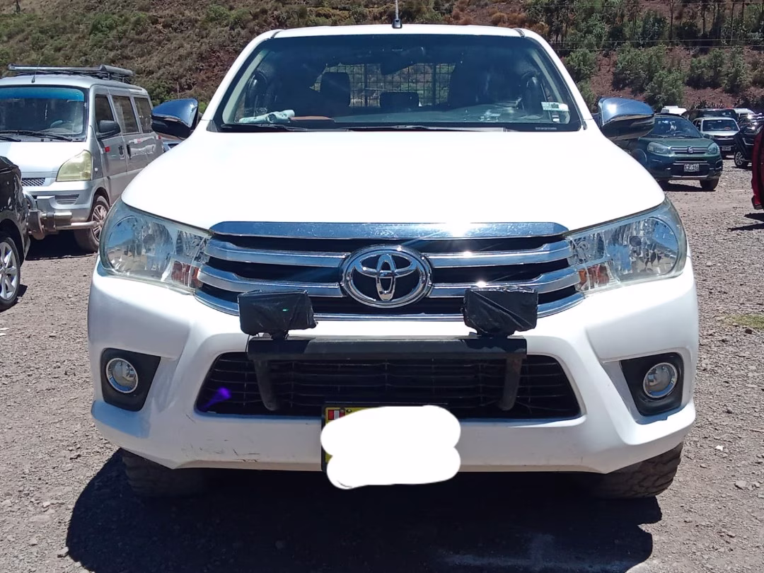 TOYOTA HILUX SRV 4X4 2018 — foto 2