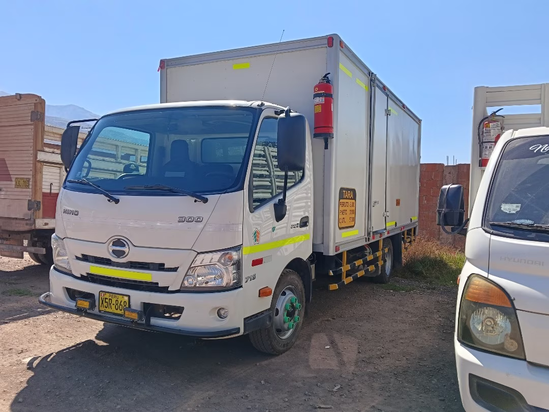 HINO DUTRO 2024 MOD 2024 — foto 2