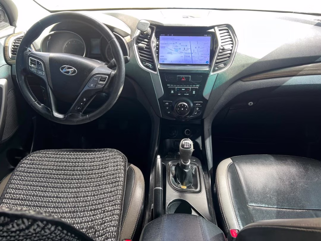 HYUNDAI SANTA FE 2013 — foto 7