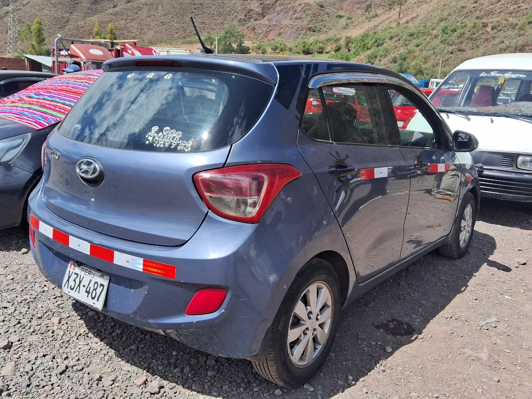 HYUNDAI GRAND I10 2016 — foto 4